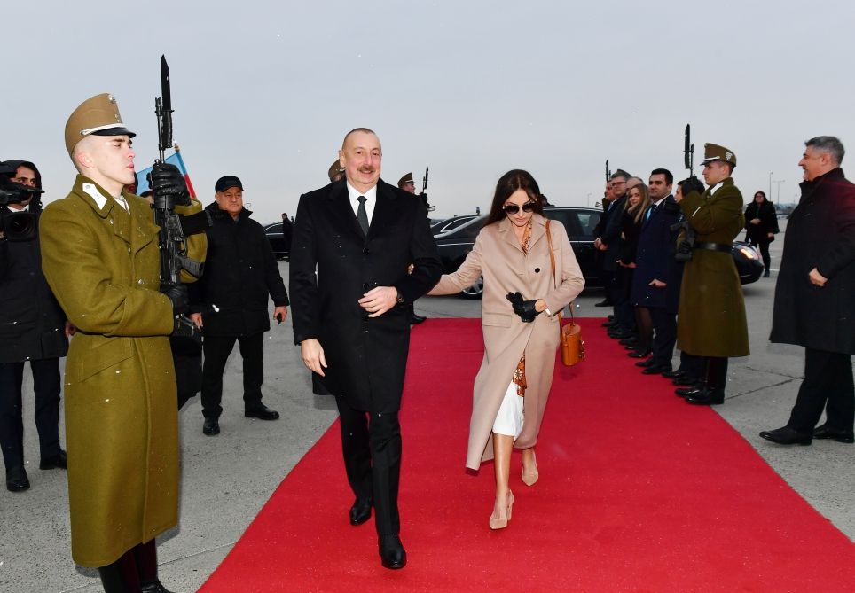 President Ilham Aliyev completes his official visit to Hungary [PHOTO/VIDEO] - Gallery Image