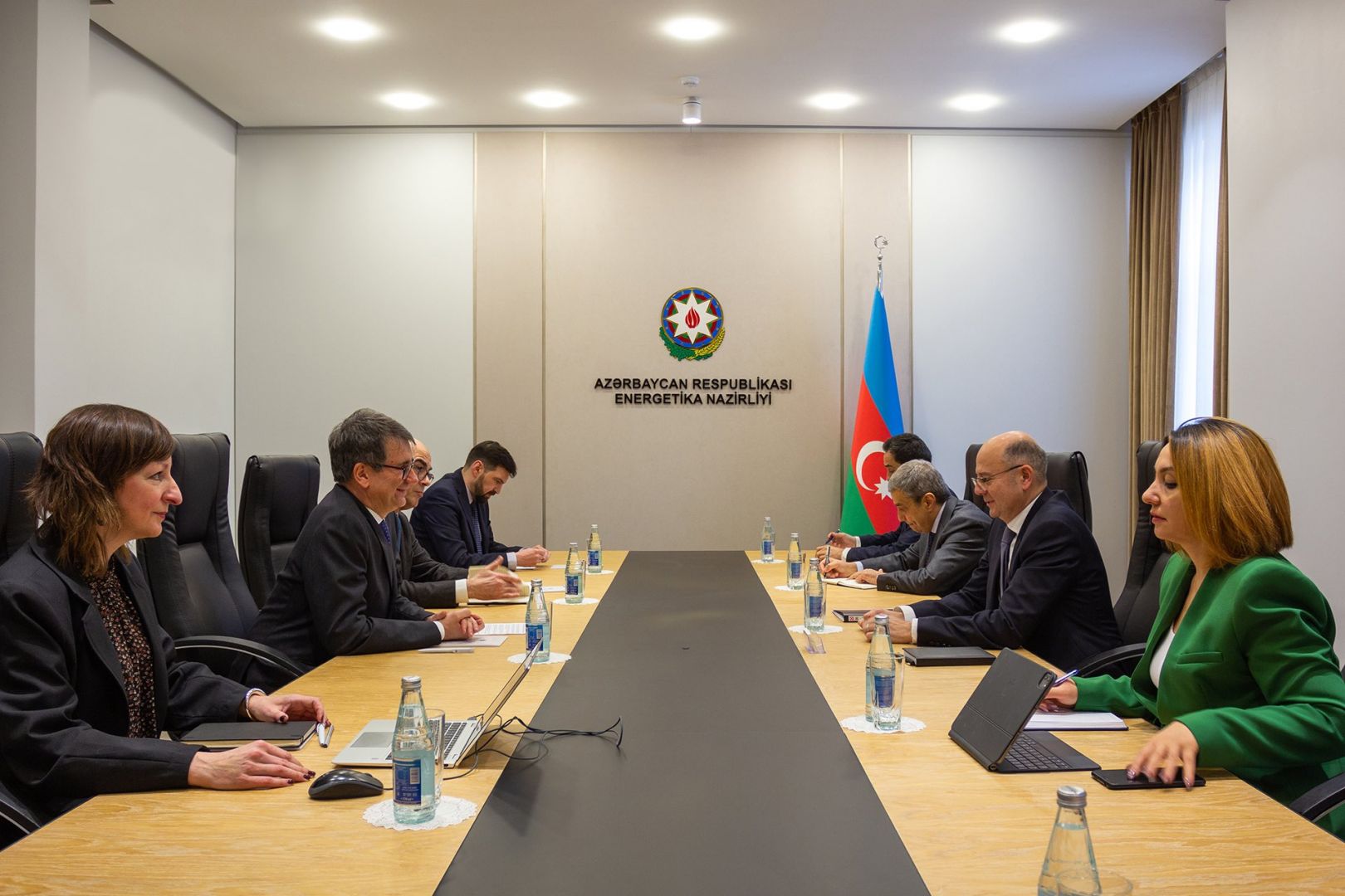 Azerbaijan mulls SGC, Green Energy with western officials on energy issues ahead of major event [PHOTOS]