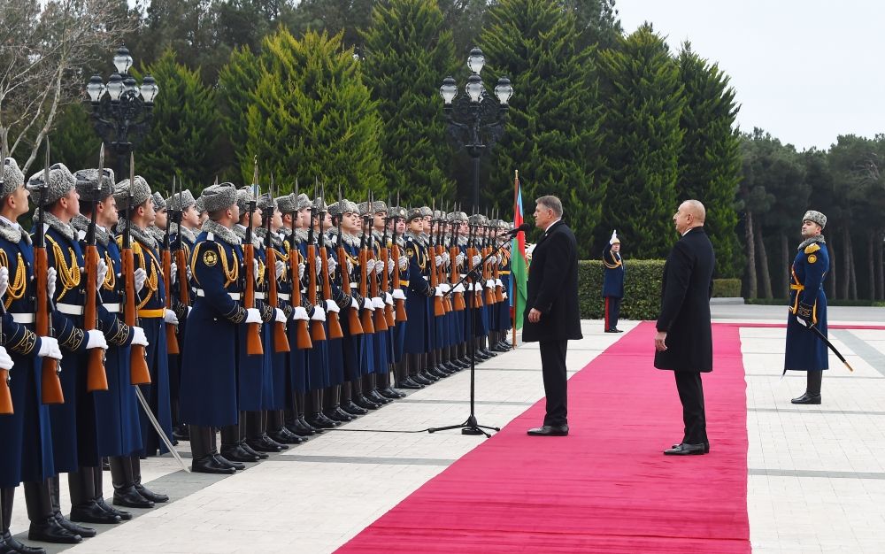 Official welcoming ceremony held for Romanian president [PHOTO/VIDEO] - Gallery Image