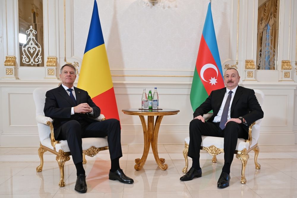 Presidents of Azerbaijan and Romania hold one-on-one meeting [PHOTO/VIDEO] - Gallery Image