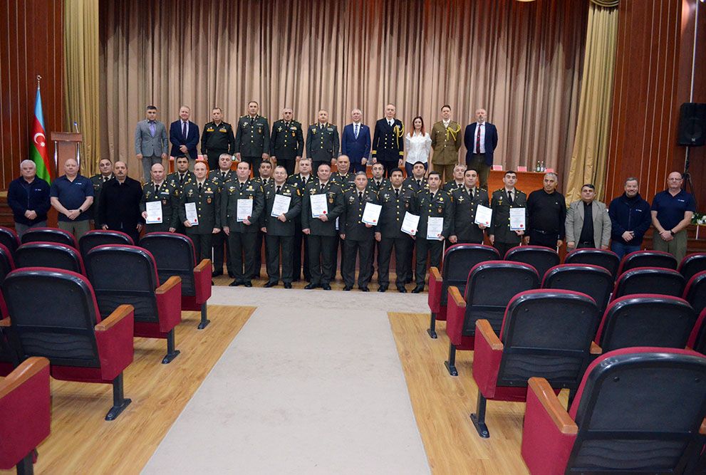 Participants in British specialists' courses received certificates - Azerbaijani Defense Ministry [PHOTO]