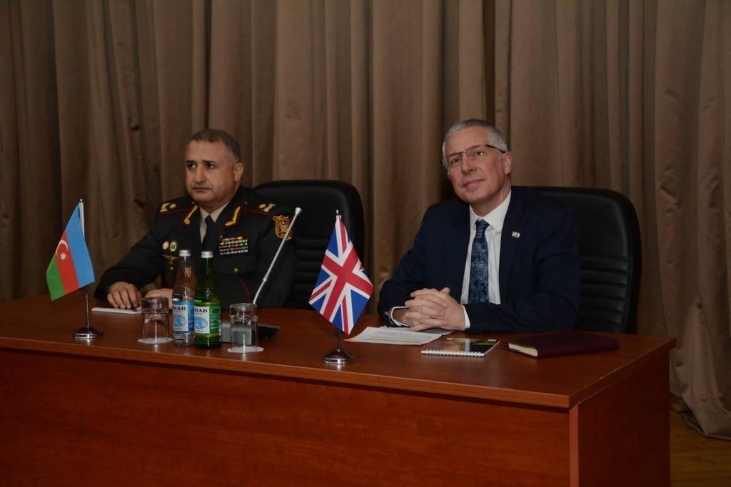 British envoy presents certificates to Azerbaijani military trained UK specialists [PHOTO] - Gallery Image