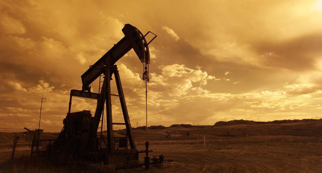 Azerbaijani oil prices drop