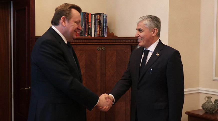 Azerbaijan, Belarus discuss bilateral ties, future projects