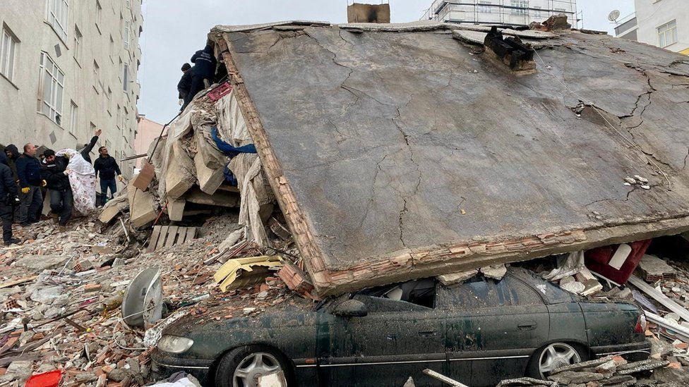 Azerbaijan exempts donations to Turkiye's quake-hit regions from taxes