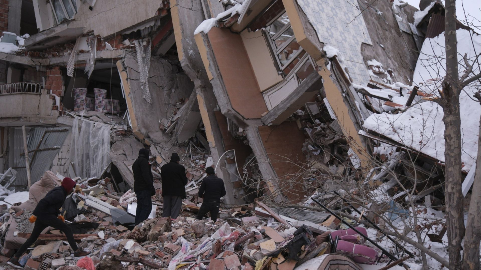 Death toll from Syria earthquake reaches 1,250 people