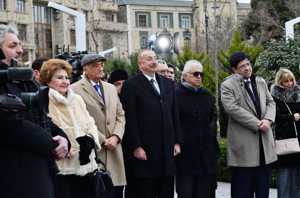 President Ilham Aliyev unveils statue of prominent composer Tofig Guliyev in Baku [UPDATE] - Gallery Image