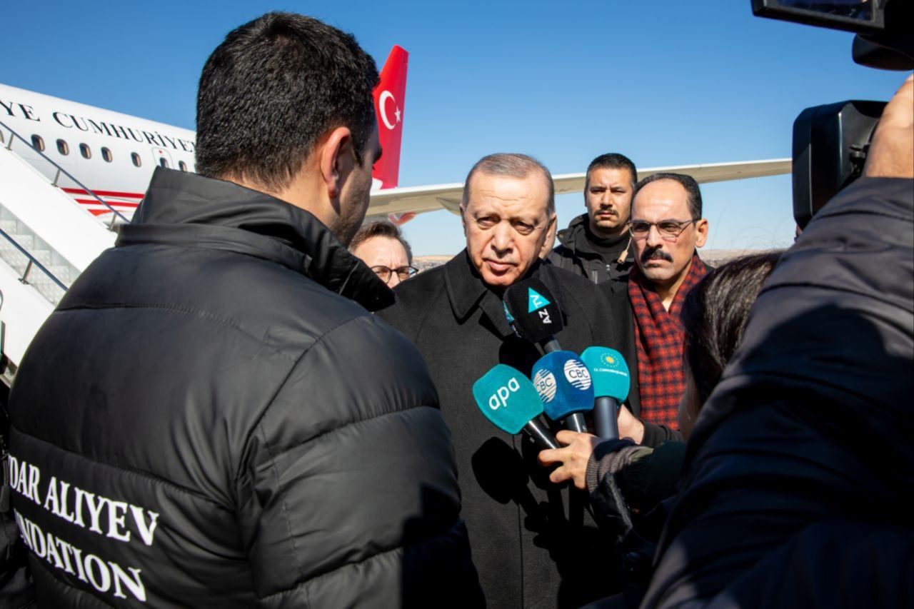 Erdogan thanks President Ilham Aliyev & First Lady Mehriban Aliyeva for standing by Turkiye