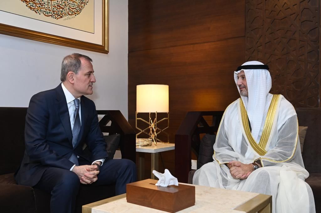 Azerbaijani & Kuwaiti foreign ministers eye co-op [PHOTO]