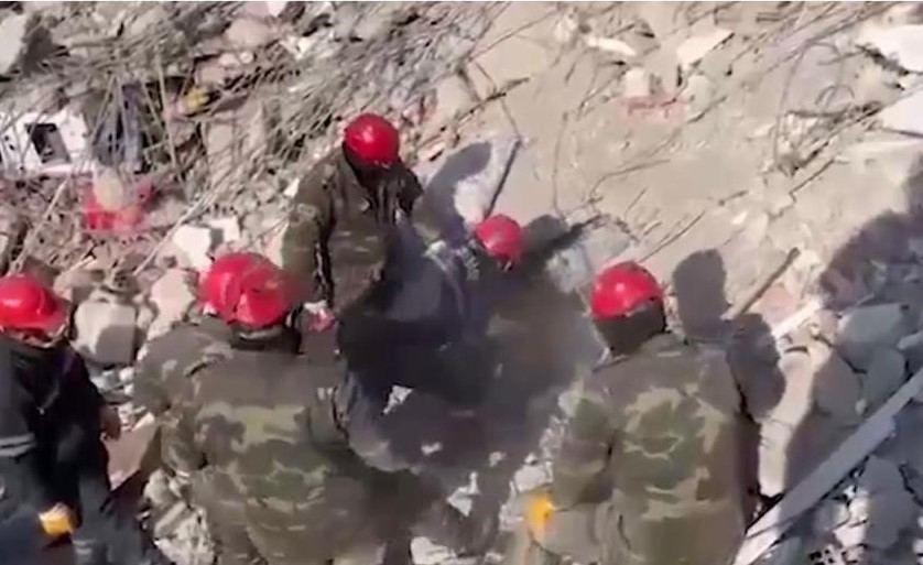 Azerbaijani rescuers pull 51 people out of rubble in Turkiye's quake-hit region [PHOTO/VIDEO] - Gallery Image