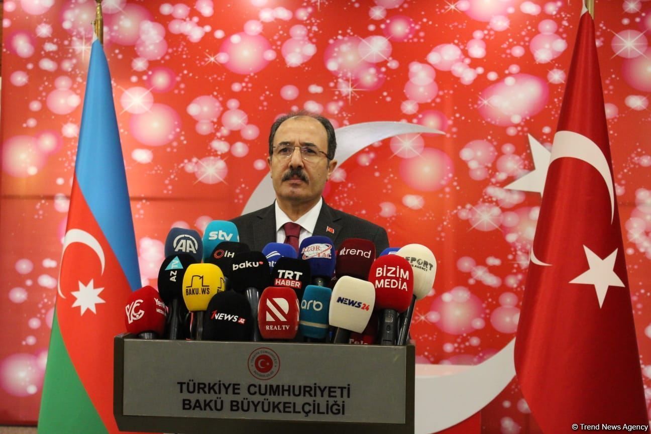 Turkish embassy in Baku holds briefing [VIDEO]
