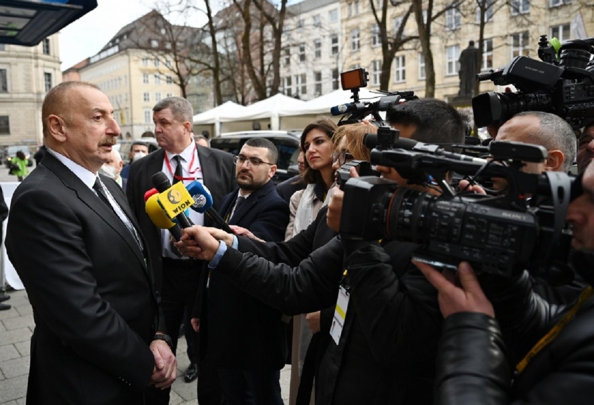 President Ilham Aliyev was interviewed by TV channels in Munich [UPDATE]