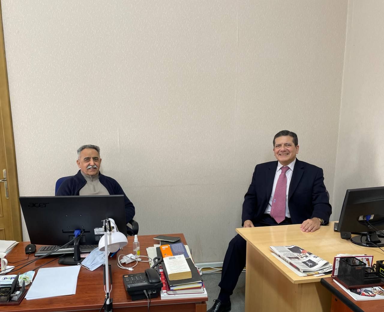 Chilean Charge d’Affaires makes surprise visit to AzerNews' editorial office