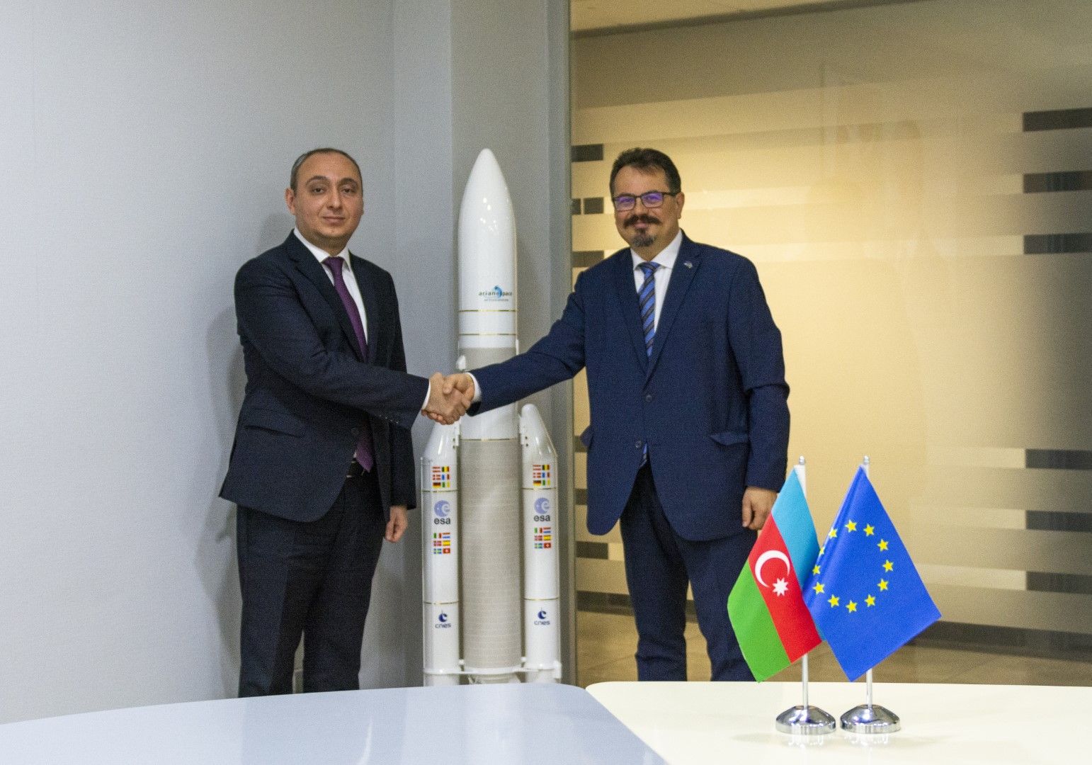 Azerbaijan, EU discuss mutual relation in space technology