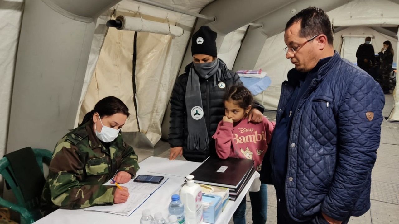 Earthquake victims in Kahramanmaras keep receiving aid from Azerbaijani mobile field hospitals [PHOTO/VIDEO] - Gallery Image