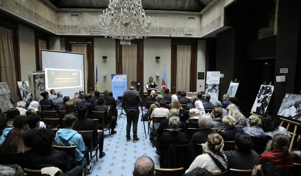 Conference in Sarajevo marks 31st anniversary of Khojaly genocide [PHOTO]