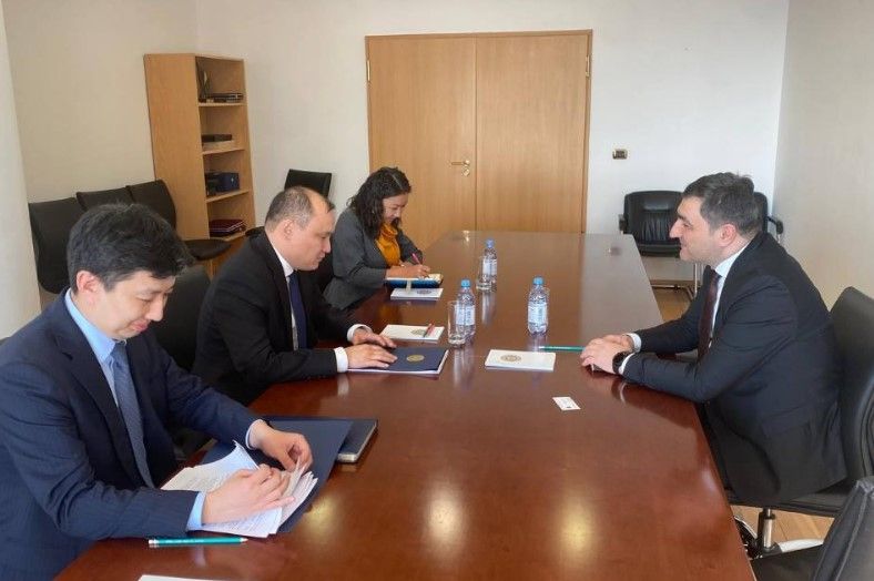 Kazakhstan & Azerbaijan eye cooperation within multilateral platforms