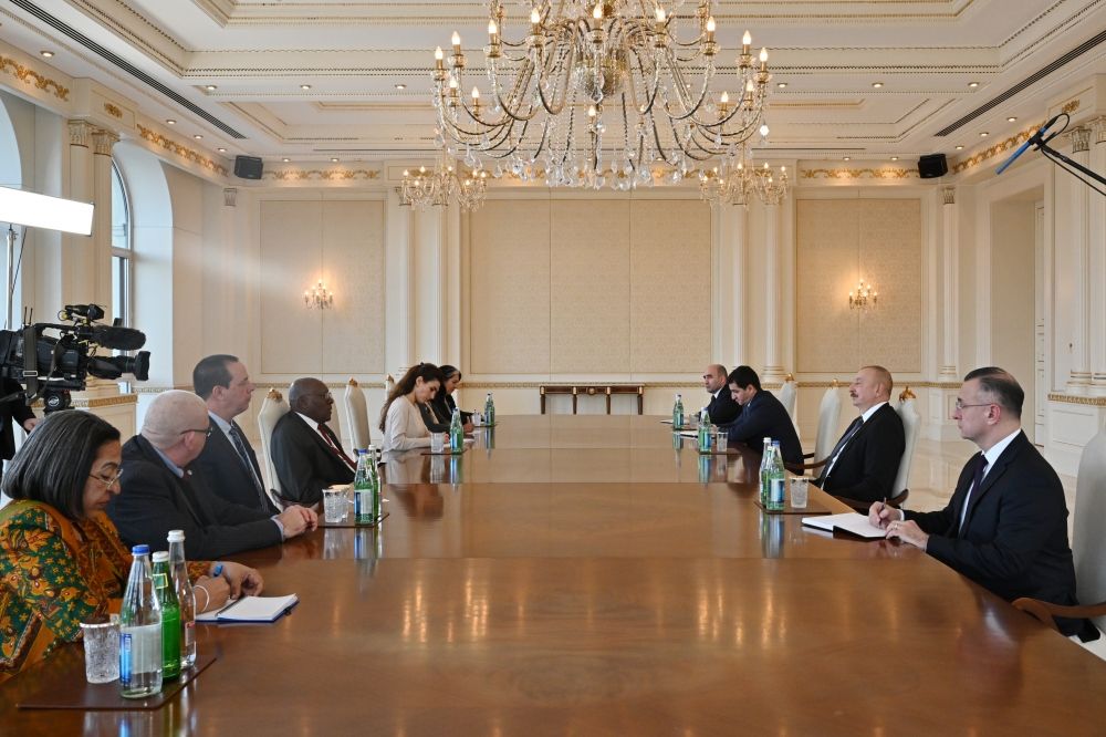 Azerbaijani president meets Cuban vice-president [PHOTO/VIDEO]