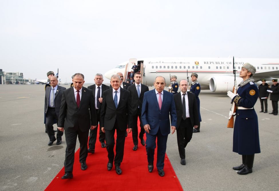 Iraqi President welcomed at the Heydar Aliyev International Airport