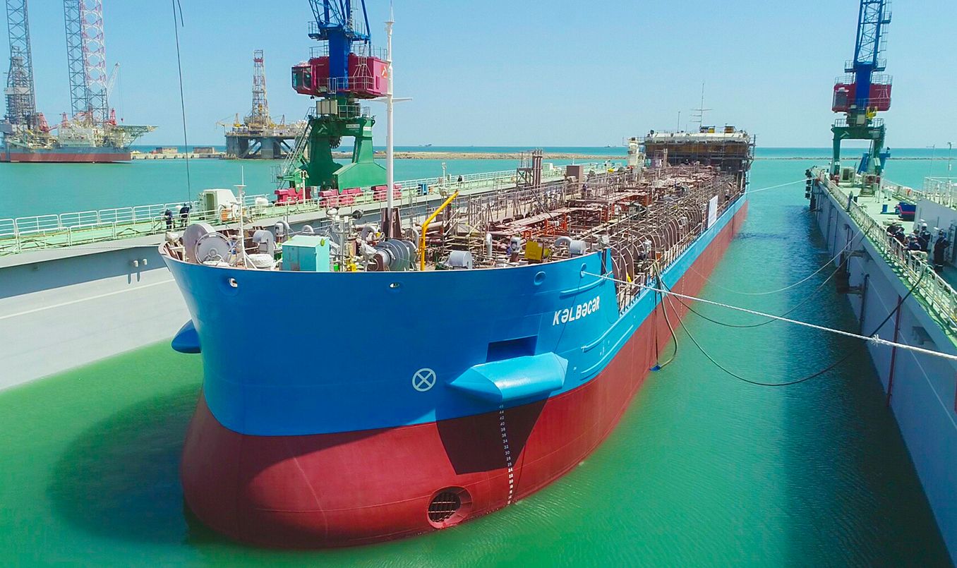 Azerbaijan & Turkmenistan discuss prospect of coop in shipbuilding