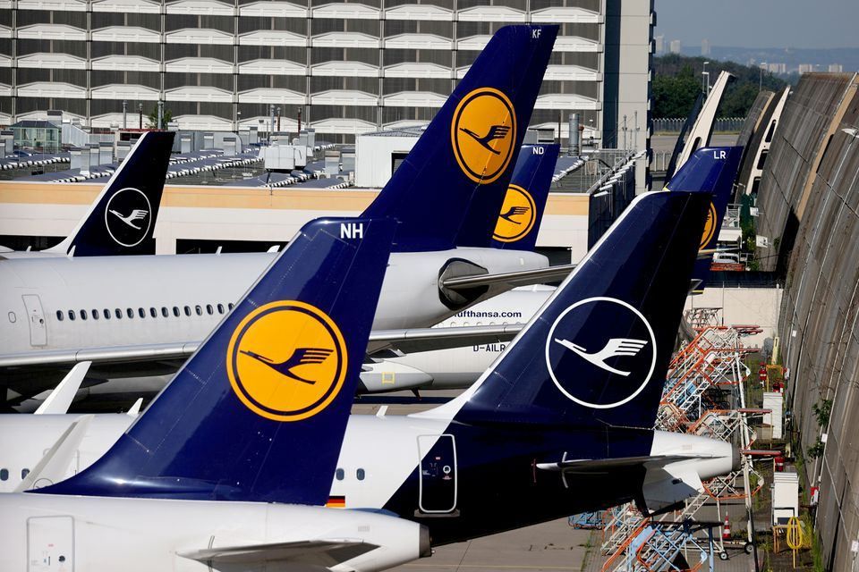 Lufthansa returns to profits after COVID-19 slump