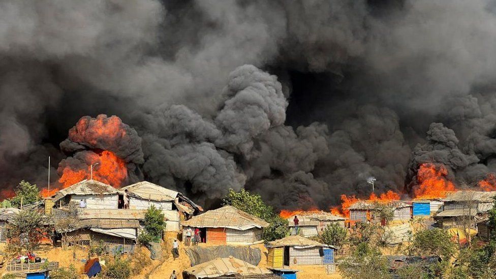 Devastating fire engulfs refugee camps in Bangladesh