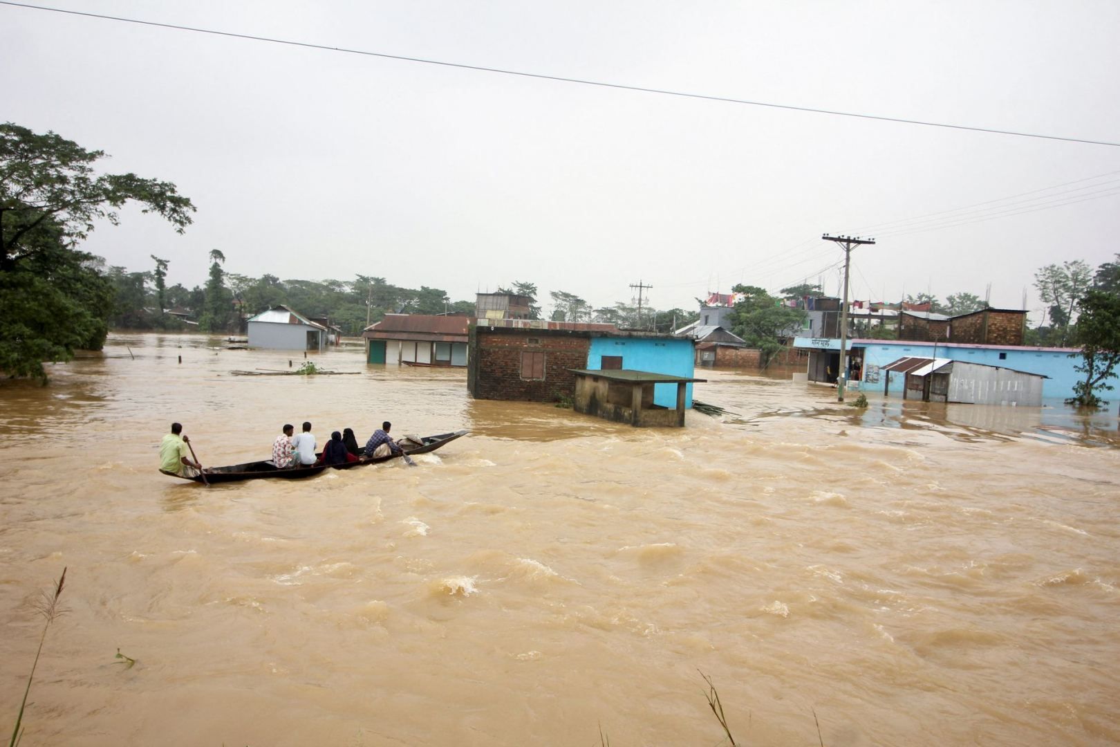 Over 40,000 displaced from Malaysia floods