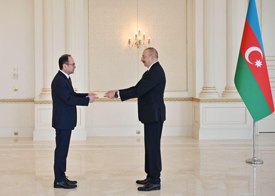 President Ilham Aliyev received credentials of incoming ambassador of Bulgaria [UPDATE]