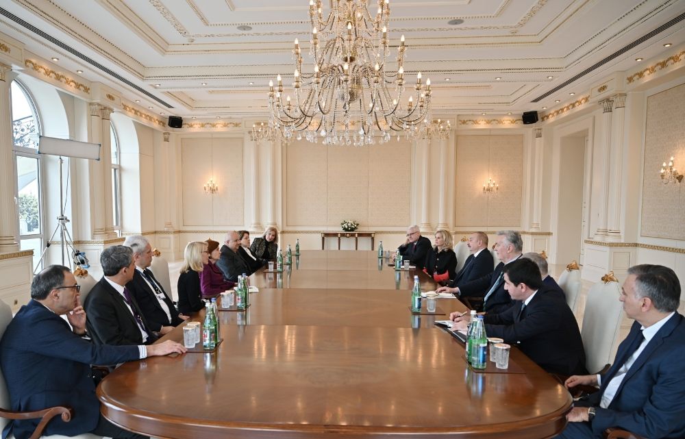 President Ilham Aliyev received co-chairs and members of Board of Trustees of Nizami Ganjavi International Center [PHOTO/VIDEO]