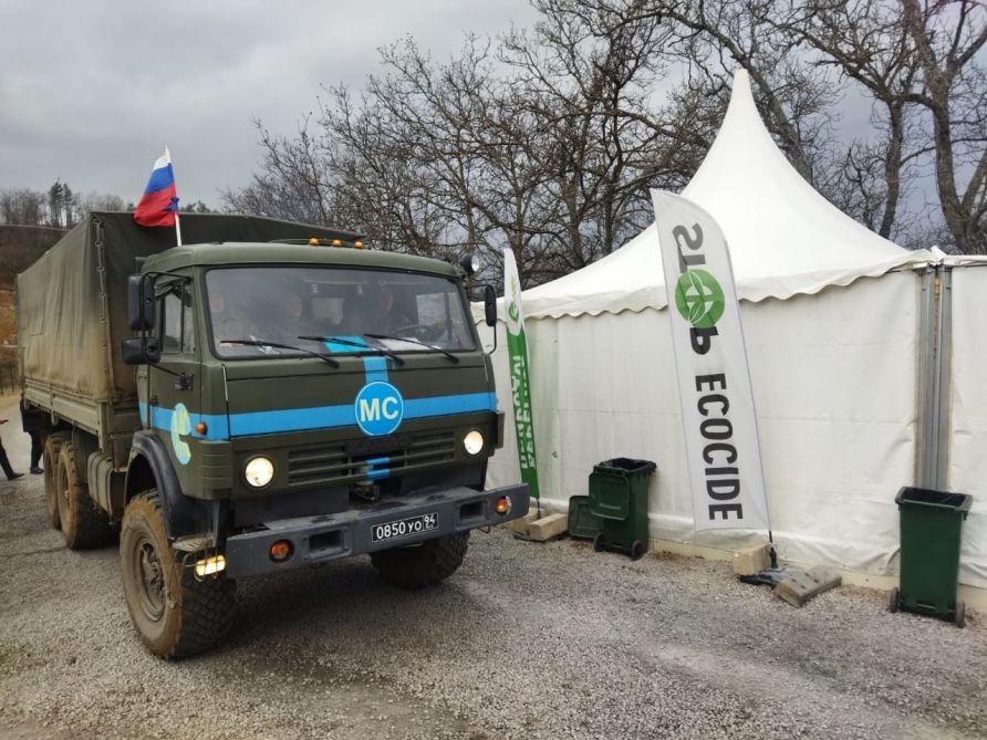 Day 88: 10 more vehicles of Russian peacekeepers freely move through protest area