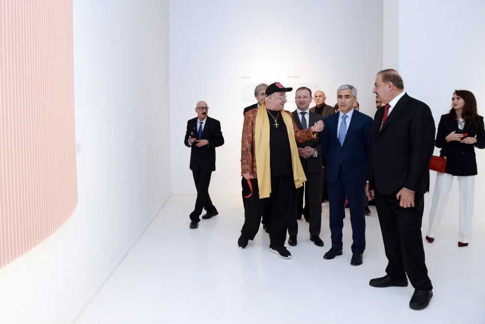 Heydar Aliyev Center hosts exhibition of Bahraini artist [PHOTO/VIDEO] - Gallery Image