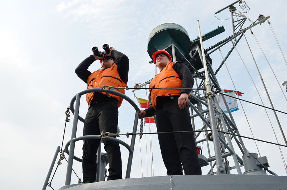 Practical classes held with cadets of military institute [PHOTOS/VIDEO]