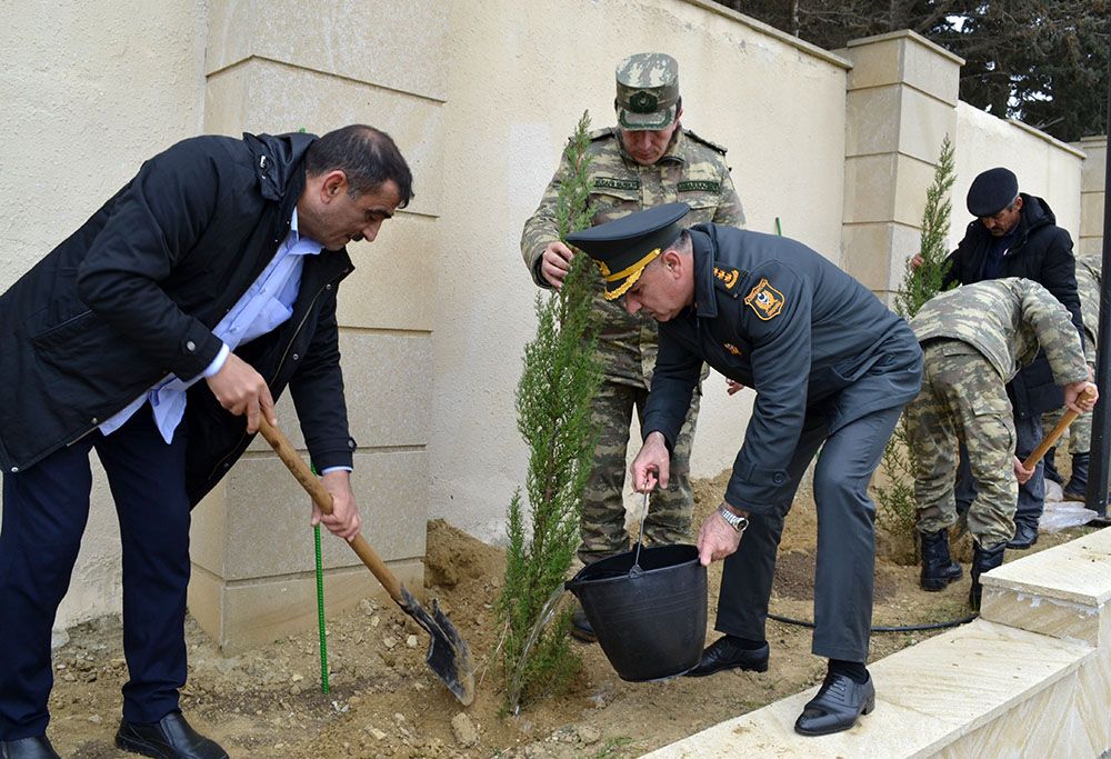 Tree-planting campaign  held within the framework of the "Year of Heydar Aliyev" [PHOTOS] - Gallery Image