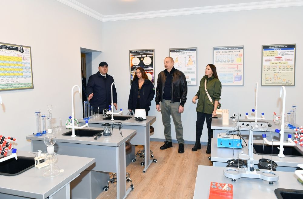 President Ilham Aliyev viewed conditions created at Sugovushan settlement secondary school [PHOTOS/VIDEO]