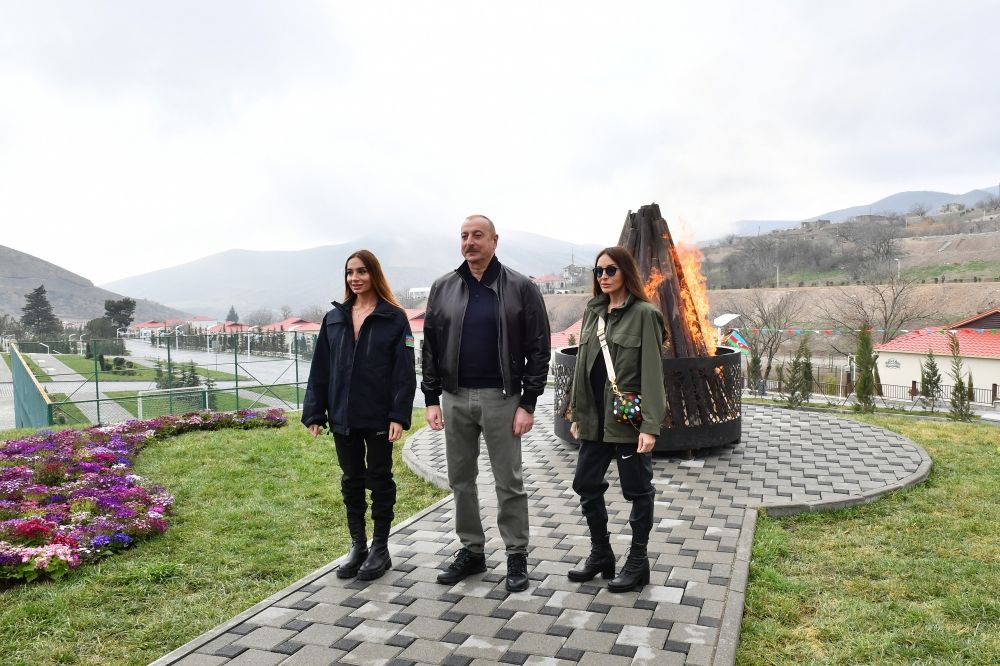 President Ilham Aliyev and First Lady Mehriban Aliyeva viewed progress of works carried out in Talish village
The head of state lit Novruz bonfire in Talish village and congratulated the people of Azerbaijan on the occasion of the holiday [PHOTOS/VIDEO]