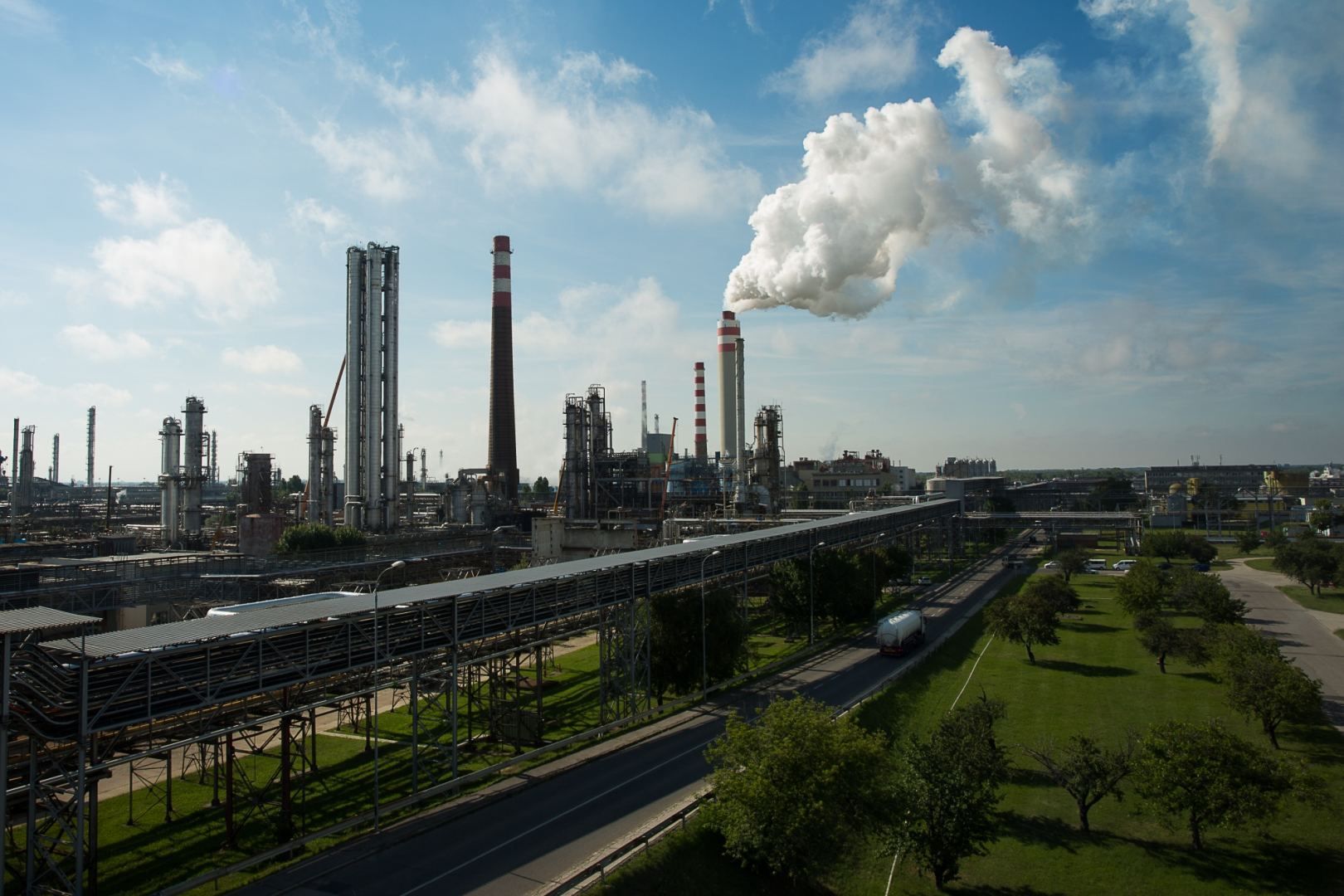 Slovakian refinery to start processing Azerbaijani oil next month