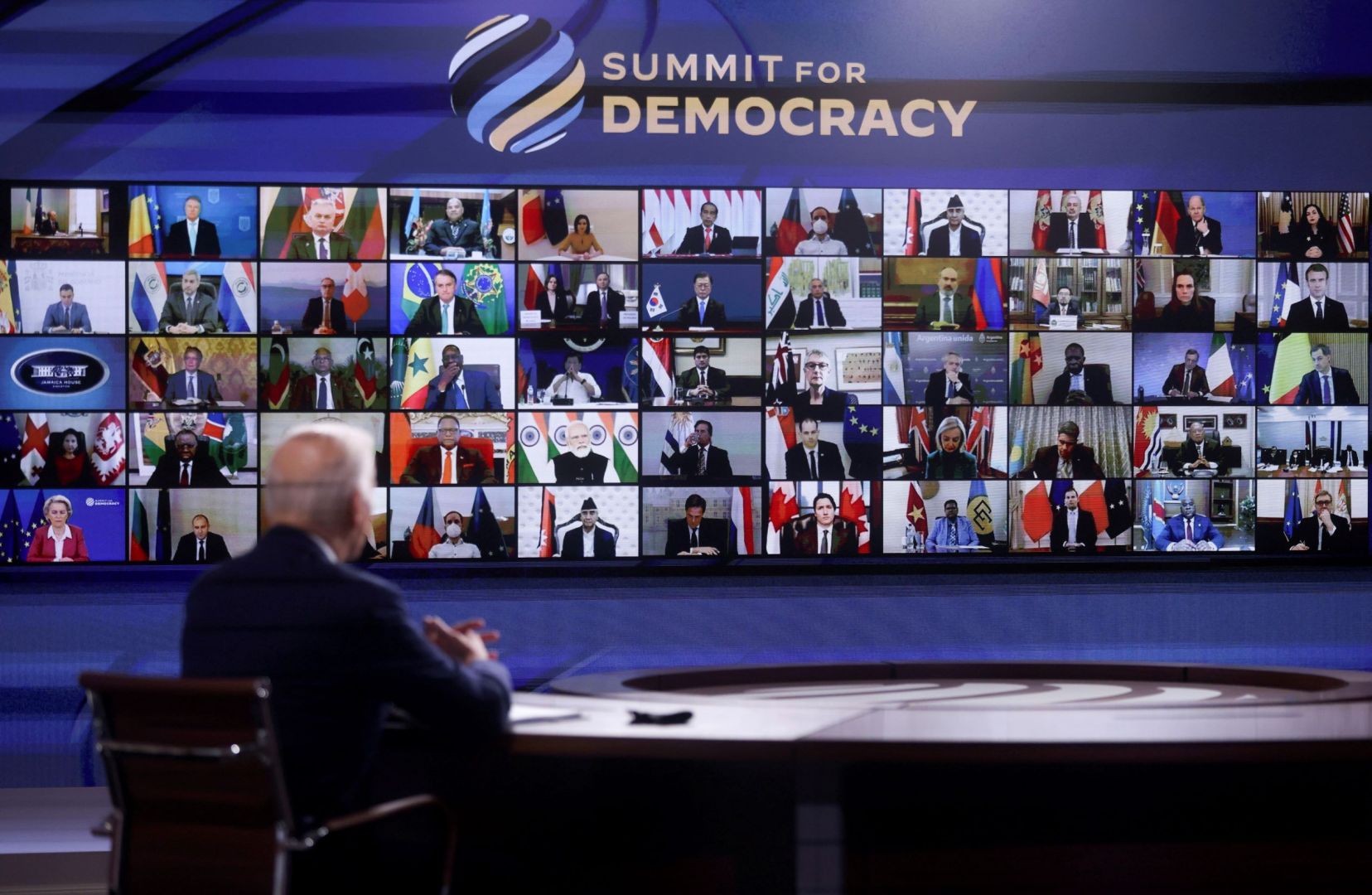 Pundits lambast discriminatory US foreign policy vis-à-vis invitees to March 29 Democracy Summit
