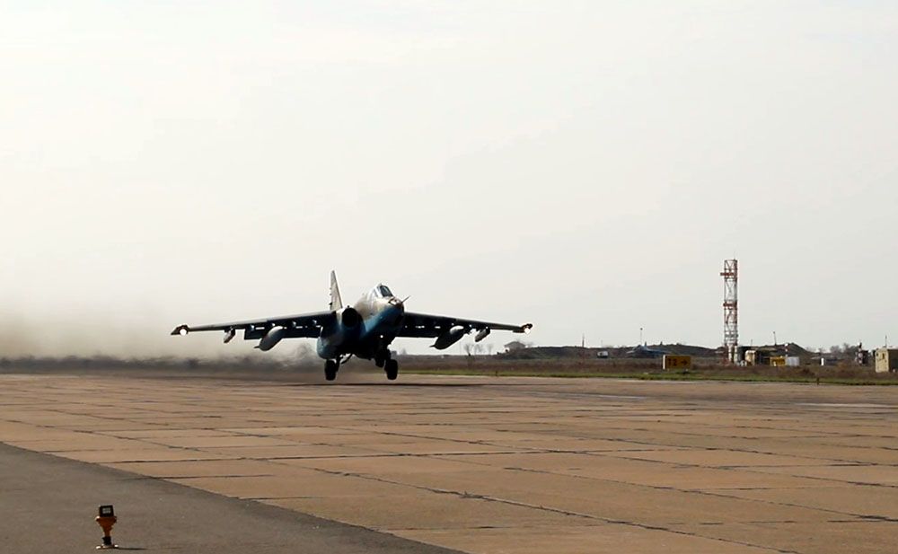Azerbaijani Air Forces jets carry out training flights [VIDEO]