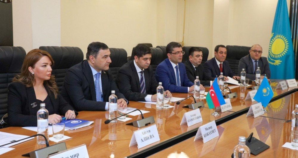 Azerbaijan & Kazakhstan mull co-op in information sector [PHOTOS] - Gallery Image