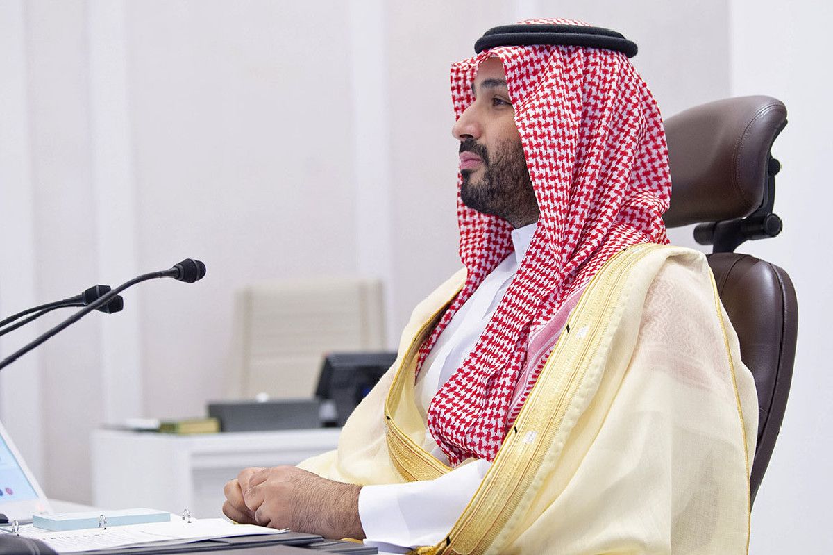 Saudi crown prince congratulates newly appointed UAE leaders