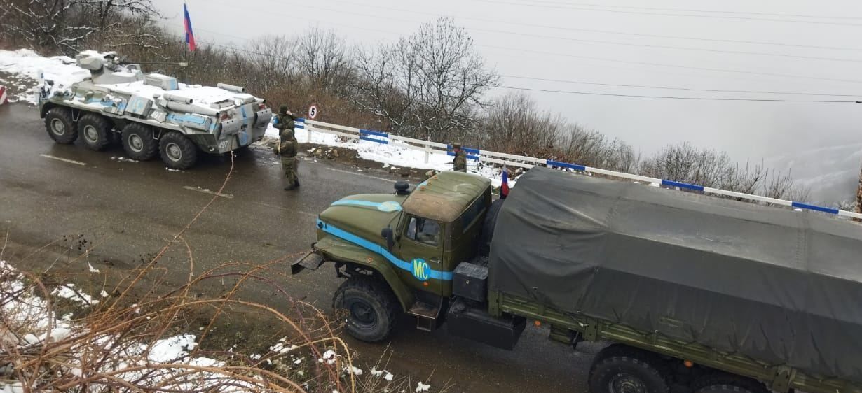 Russian peacekeepers' vehicles pass on Lachin-Khankendi road with no hindrance - Gallery Image