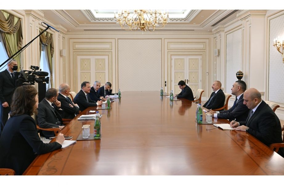 President Ilham Aliyev receives Italy's Deputy Foreign Minister and International Cooperation [VIDEO]