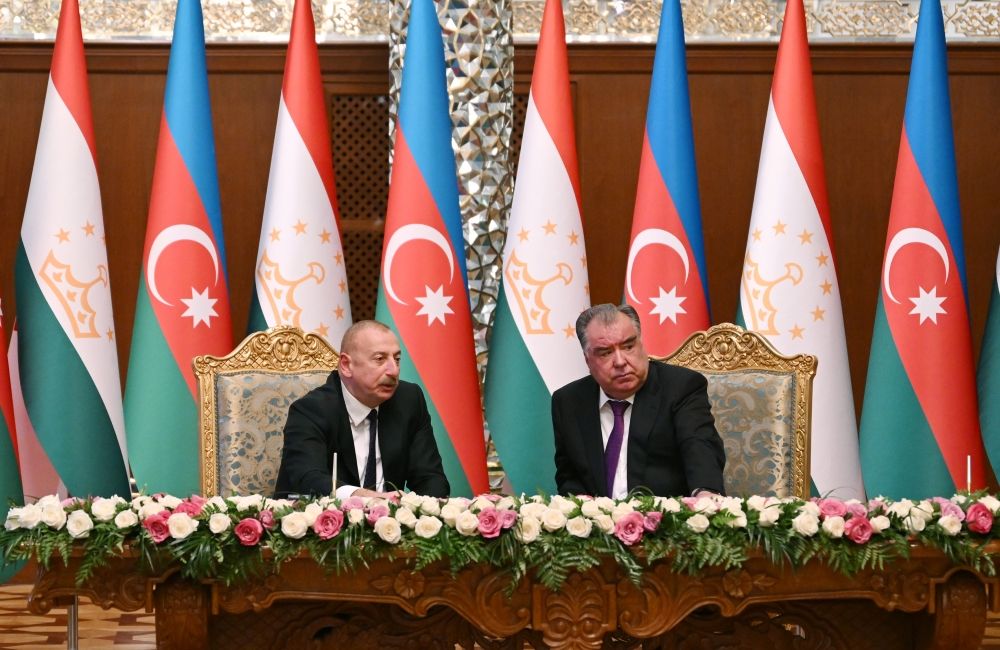 Azerbaijani and Tajik presidents sign documents [UPDATE]