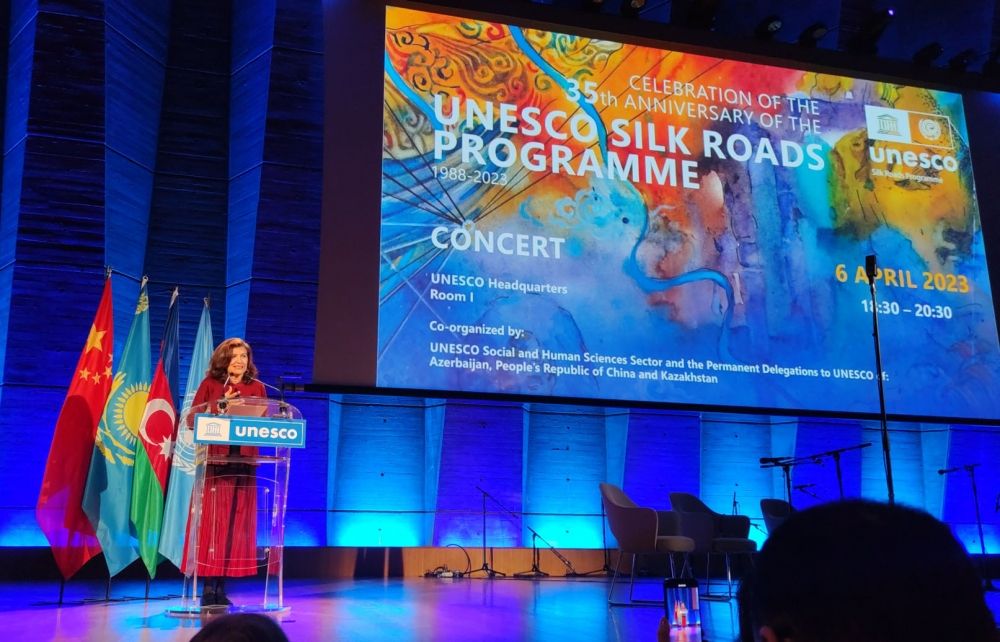 Paris hosts gala concert within UNESCO Silk Road Programme anniversary [PHOTOS] - Vimarsana News