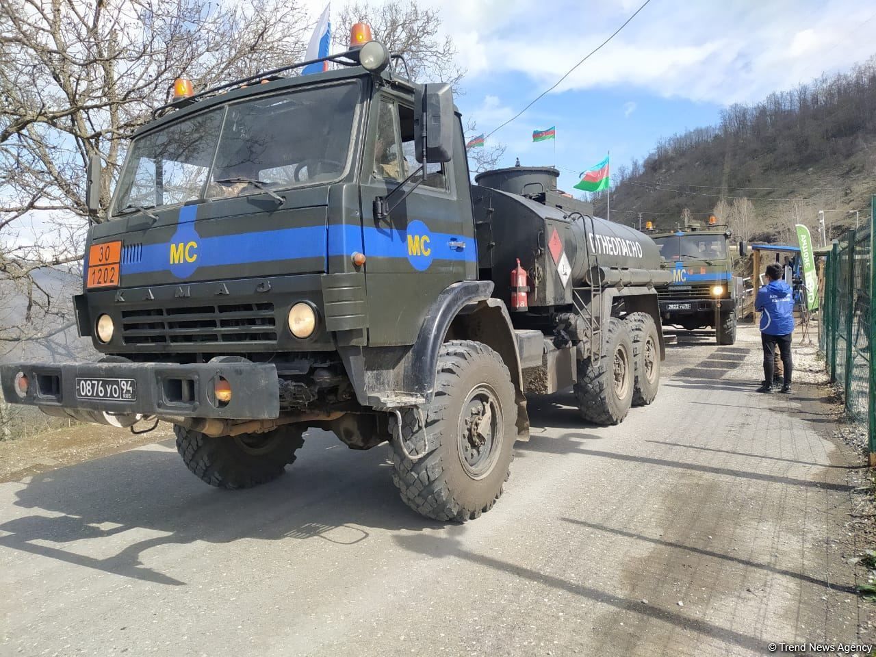 Day 117: Over 30 vehicles pass through Lachin road without hindrance [PHOTO]