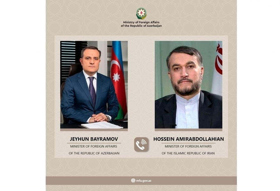 Azerbaijani, Iranian FMs discuss some issues on phone talks