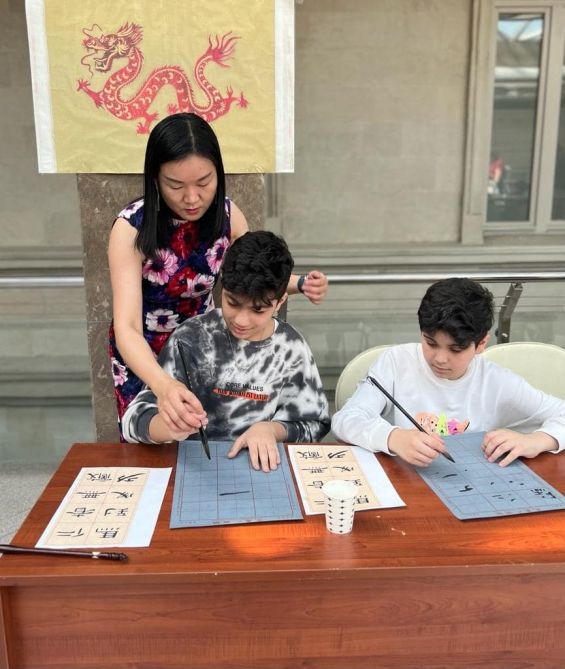 National Art Museum holds master classes on Chinese calligraphy [PHOTOS] - Gallery Image