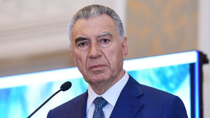 Azerbaijani politician awarded with 'Sharaf Order'