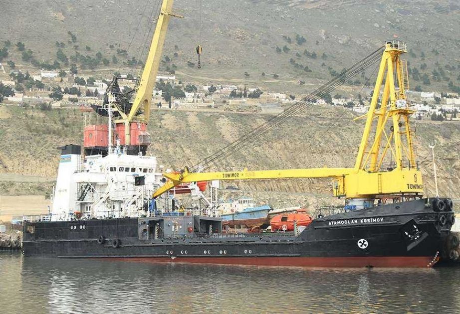 Сrane vessel "Atamoghlan Karimov" belonging to ASCO overhauled