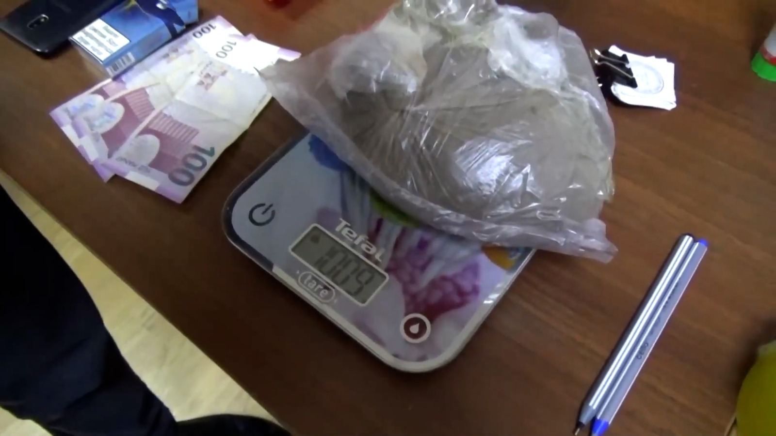 Azerbaijan detains drug traffickers recruited by Iranian citizens